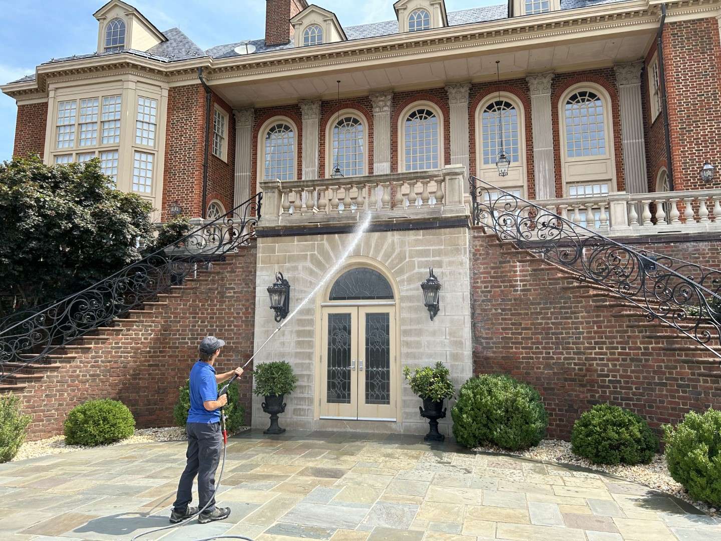Read more about the article Four Reasons to Pressure Wash This Fall