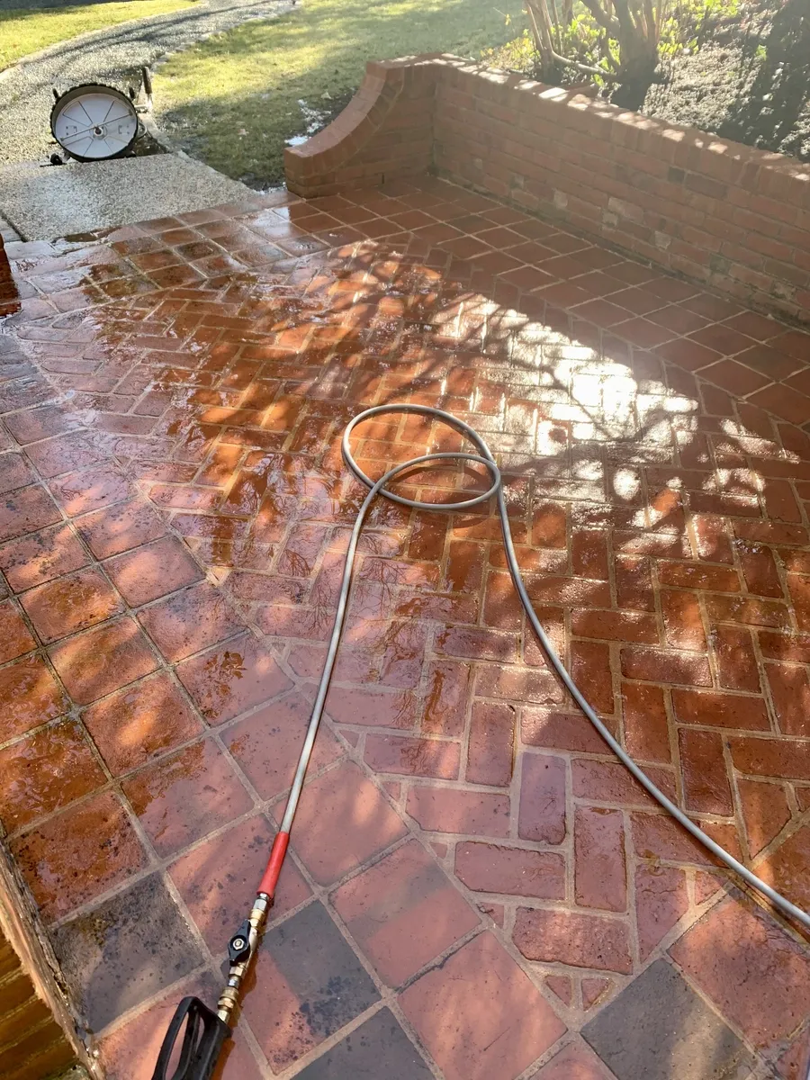 Pressure Washing & SoftWashing - Spotless Window Cleaning